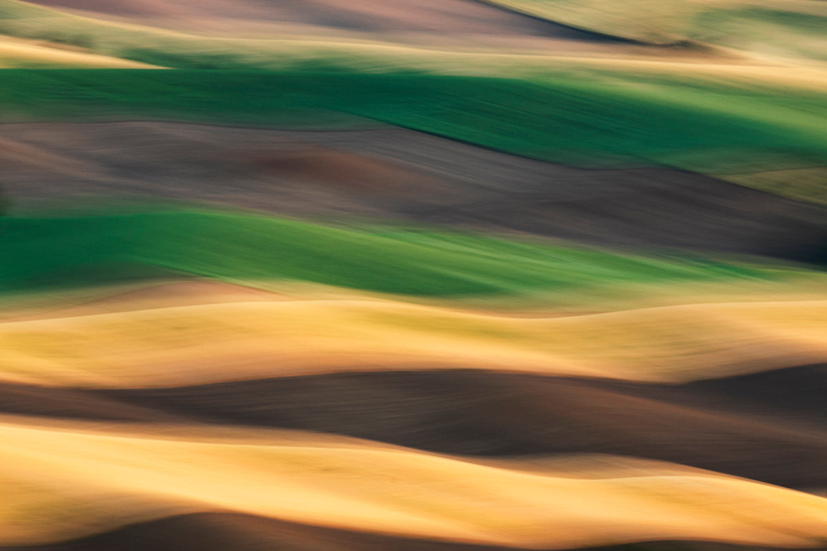 The rolling hills of Palouse photographed with Motion Blur to create abstract nature photography